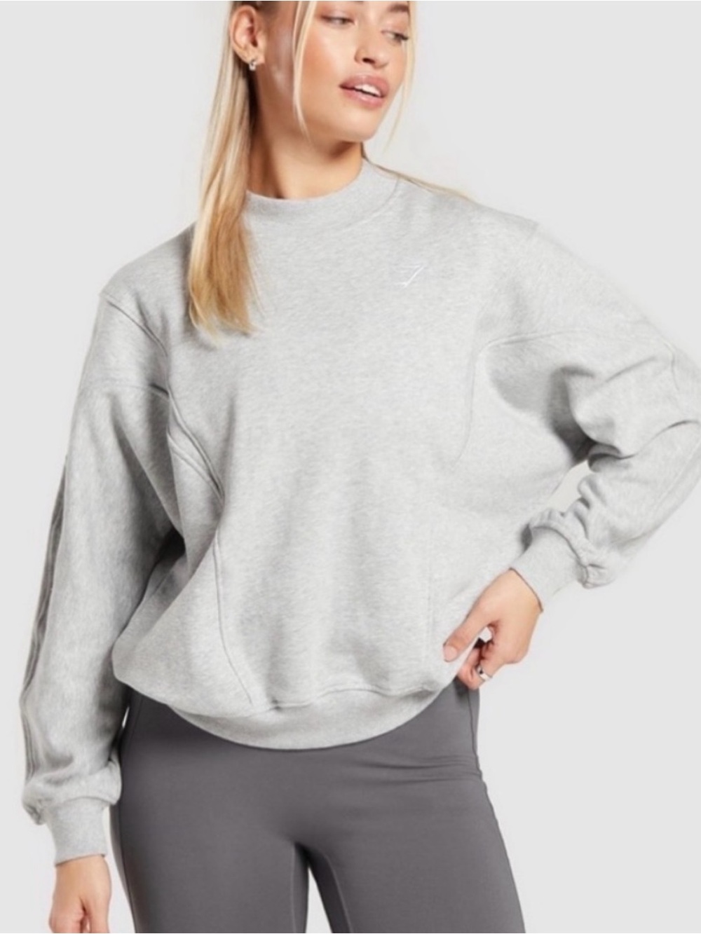 Gymshark  Heather Gray mock neck Crewneck Pullover size small